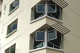 Dal 28 gennaio 2010 in vigore nuovi requisiti di sicurezza per i dispositivi di bloccaggio “aftermarket” per porte e finestre